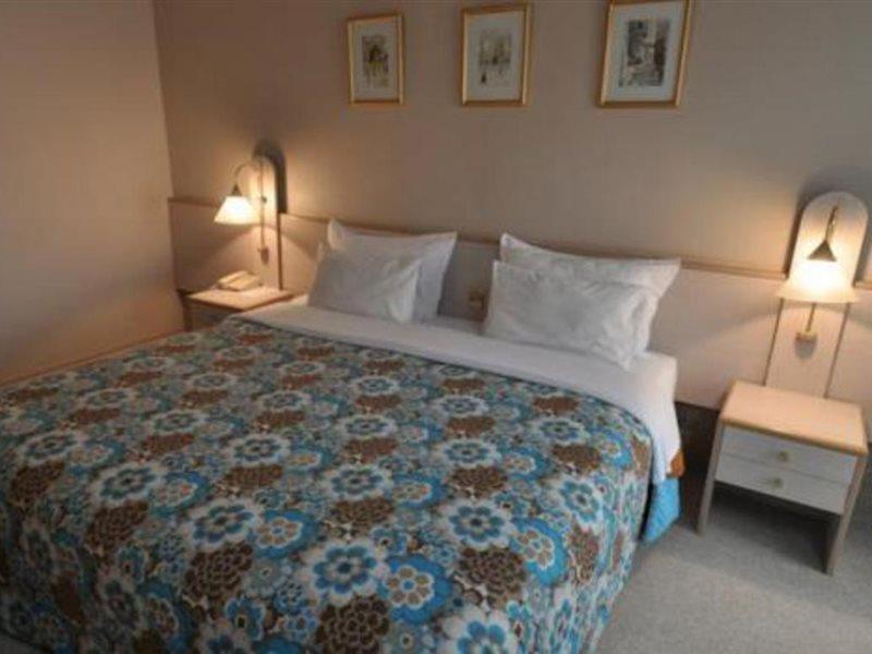 Hotel Wassim Fez Bagian luar foto